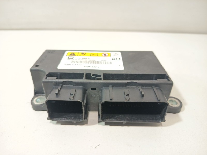 Recambio de centralita airbag para opel astra j (p10) 1.4 (68) referencia OEM IAM 13575683  