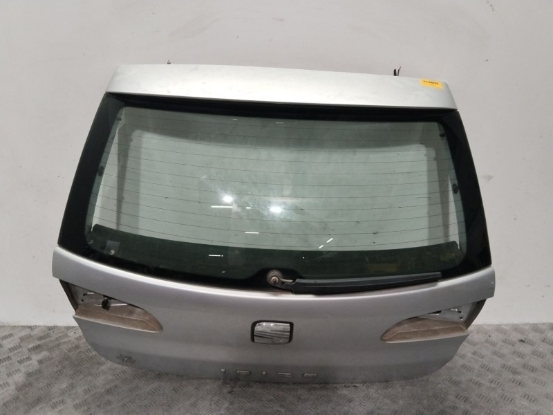 Recambio de porton trasero para seat ibiza iii (6l1) 1.4 tdi referencia OEM IAM 6L6827024B  