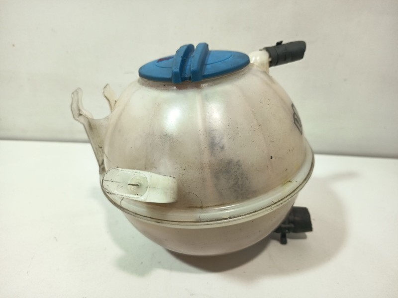 Recambio de deposito expansion para seat leon (1p1) 2.0 tdi referencia OEM IAM 1K0121407F  