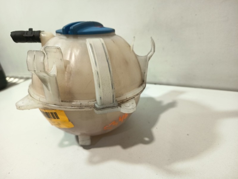 Recambio de deposito expansion para seat leon (1p1) 2.0 tdi referencia OEM IAM 1K0121407F  