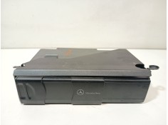 Recambio de sistema dvd para mercedes-benz clk (c209) clk 320 (209.365) referencia OEM IAM A2208274642  