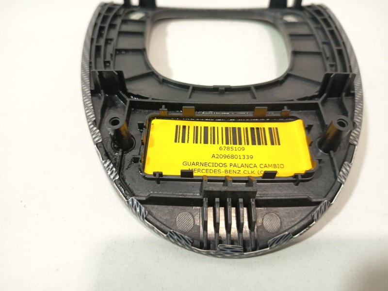 Recambio de guarnecidos palanca cambio para mercedes-benz clk (c209) clk 320 (209.365) referencia OEM IAM A2096801339  