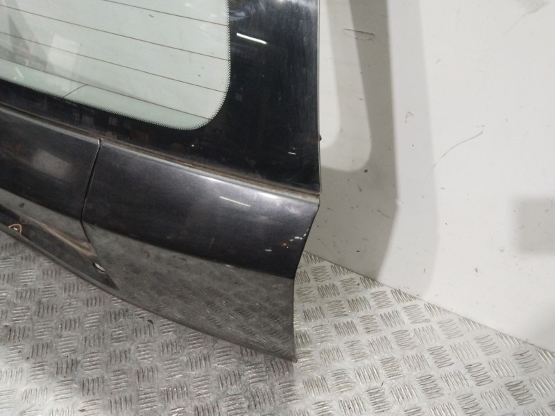 Recambio de porton trasero para chevrolet nubira sedán 2.0 d referencia OEM IAM 96476510  