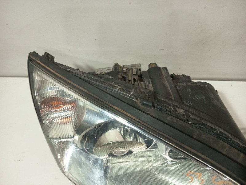 Recambio de faro derecho para ford mondeo iv sedán (ba7) 2.0 referencia OEM IAM 0301174280  