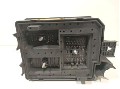 Recambio de caja reles / fusibles para opel corsa e (x15) 1.4 (08, 68) referencia OEM IAM 13451890AAXT   2