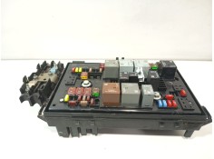 Recambio de caja reles / fusibles para opel astra j (p10) 1.4 (68) referencia OEM IAM 13302310  