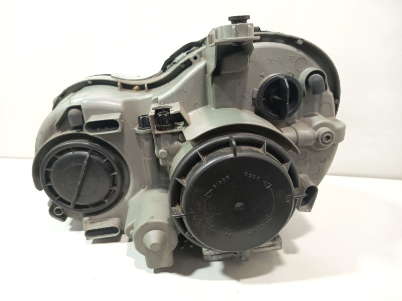 Recambio de faro derecho para mercedes-benz clk (c209) clk 320 (209.365) referencia OEM IAM 209820386164  