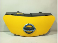 Recambio de rejilla delantera para nissan nv200 / evalia autobús e-nv (me0m) referencia OEM IAM 657304FA0AB1  