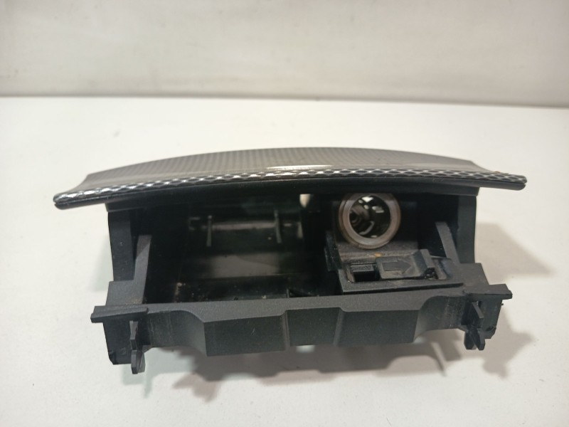 Recambio de cenicero para mercedes-benz clk (c209) clk 320 (209.365) referencia OEM IAM A2096800550  