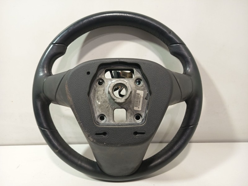Recambio de volante para opel astra j (p10) 1.4 (68) referencia OEM IAM 13305818  