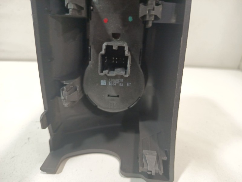 Recambio de mando luces para opel astra j (p10) 1.4 (68) referencia OEM IAM 13268702  