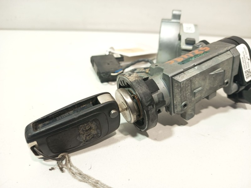 Recambio de conmutador de arranque para opel astra j (p10) 1.4 (68) referencia OEM IAM 13337924  