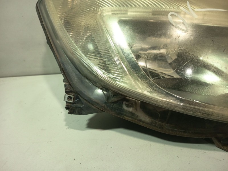 Recambio de faro derecho para opel astra j (p10) 1.4 (68) referencia OEM IAM 13253647  
