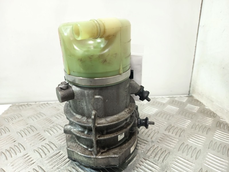 Recambio de bomba servodireccion para ford s-max (wa6) 2.0 tdci referencia OEM IAM BG913K514FD 1680691 