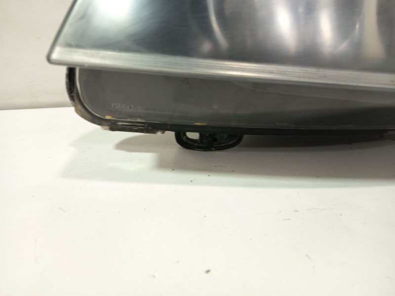 Recambio de faro izquierdo para renault clio ii (bb_, cb_) 1.2 lpg referencia OEM IAM 15601700LI  