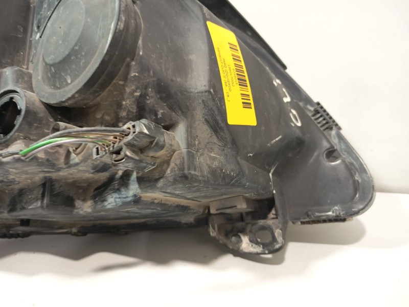 Recambio de faro izquierdo para renault clio ii (bb_, cb_) 1.2 lpg referencia OEM IAM 15601700LI  