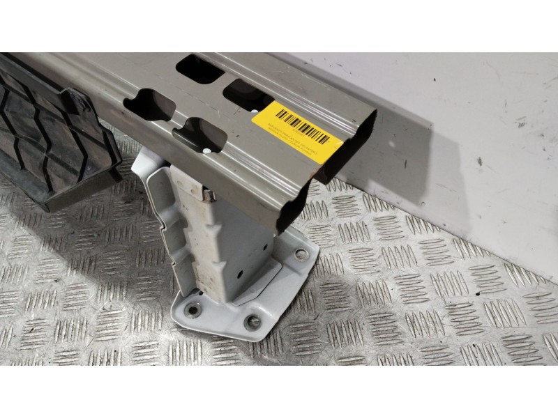 Recambio de refuerzo paragolpes delantero para nissan nv200 / evalia autobús e-nv (me0m) referencia OEM IAM   