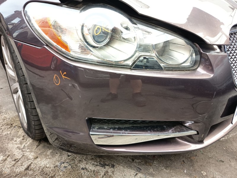 Recambio de paragolpes delantero para jaguar xf i (x250) 2.7 d referencia OEM IAM C2Z10576XXX  