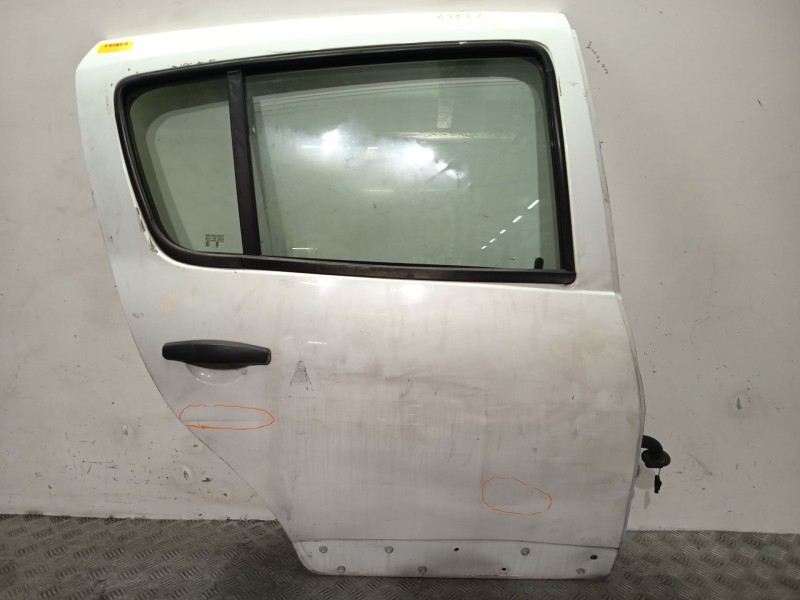 Recambio de puerta trasera derecha para dacia sandero (bs_) 1.2 16v referencia OEM IAM 821006948R  