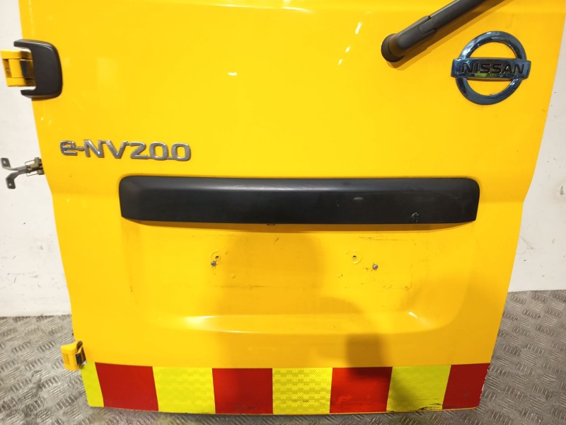 Recambio de puerta trasera izquierda para nissan nv200 / evalia autobús e-nv (me0m) referencia OEM IAM K01013LGEB  