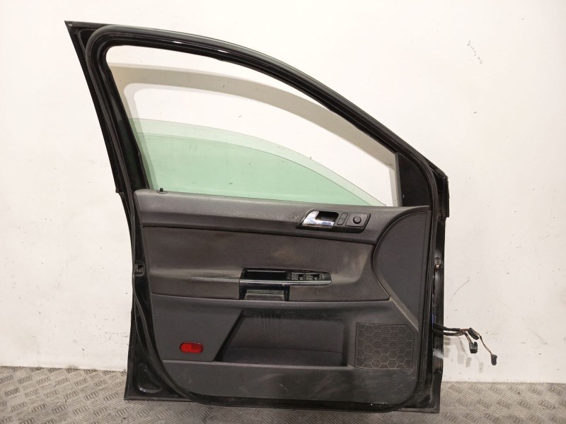 Recambio de puerta delantera derecha para volkswagen polo iv (9n_, 9a_) 1.4 16v referencia OEM IAM 6Q4831056P  