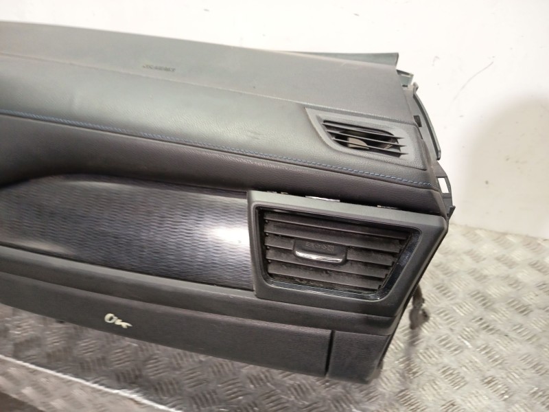 Recambio de salpicadero para nissan leaf (ze1) electric referencia OEM IAM 682005SH0B  