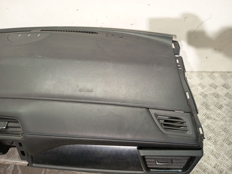 Recambio de salpicadero para nissan leaf (ze1) electric referencia OEM IAM 682005SH0B  