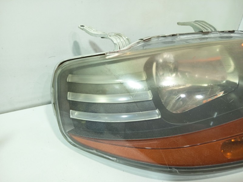 Recambio de faro derecho para chevrolet aveo / kalos hatchback (t200) 1.4 referencia OEM IAM 96540152  