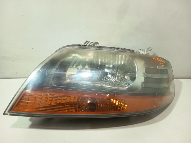 Recambio de faro izquierdo para chevrolet aveo / kalos hatchback (t200) 1.4 referencia OEM IAM 96540151  