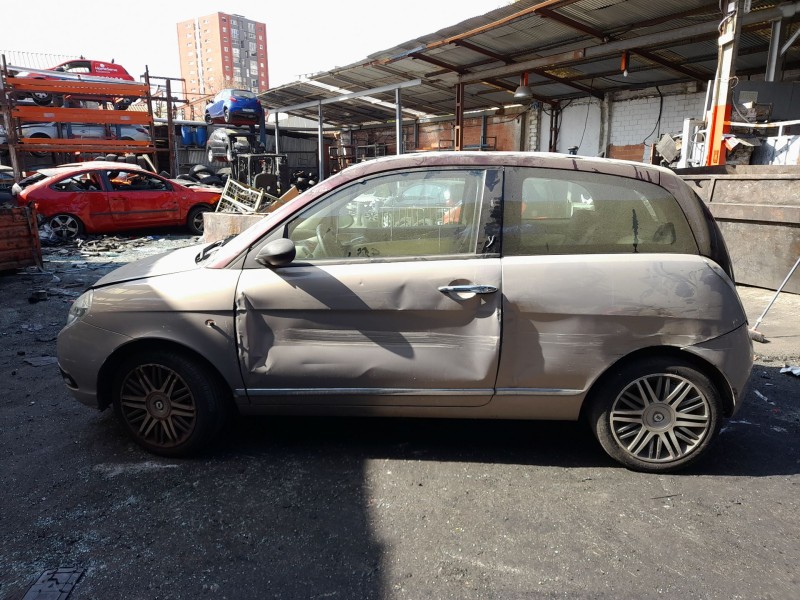 lancia ypsilon (843_) del año 2007