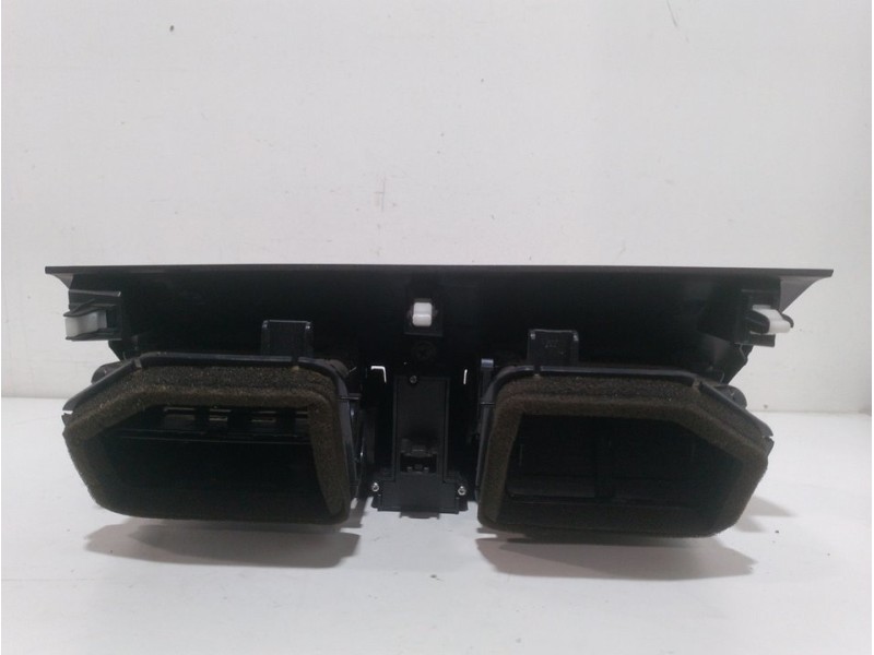 Recambio de rejilla aireadora para mazda 3 berlina (bk) 1.6 crdt active+ referencia OEM IAM BBM56491X  