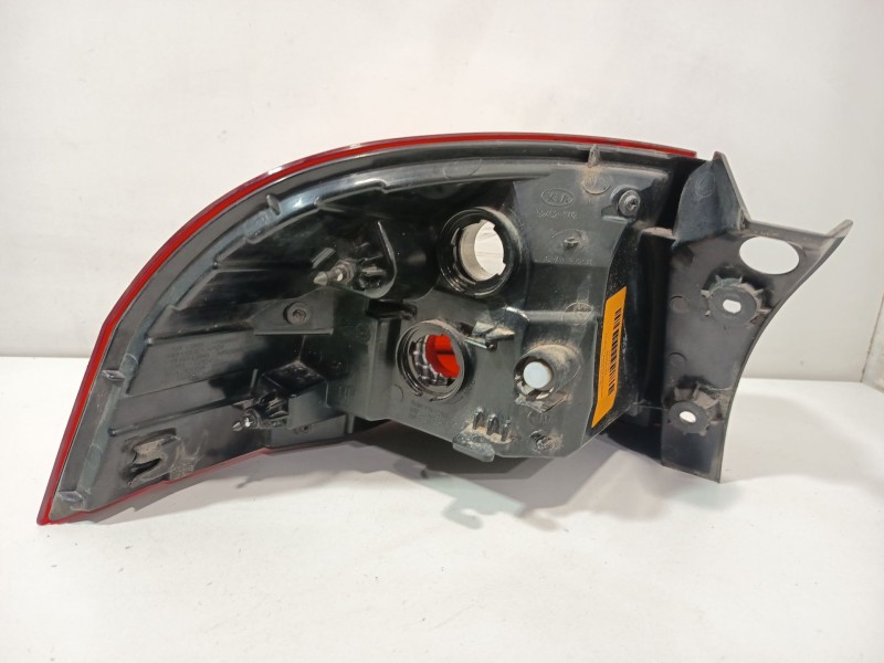 Recambio de piloto trasero derecho para kia rio iii (ub) 1.2 cvvt referencia OEM IAM 924021W2 924201W210 