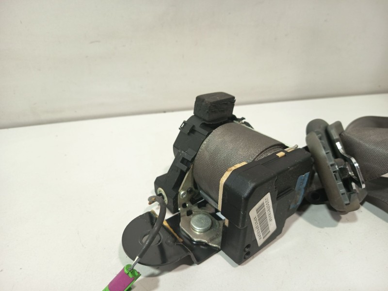 Recambio de cinturon seguridad delantero derecho para chevrolet nubira sedán 2.0 d referencia OEM IAM 96616645  