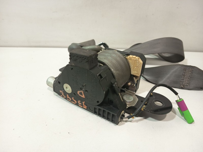 Recambio de cinturon seguridad delantero derecho para chevrolet nubira sedán 2.0 d referencia OEM IAM 96616645  