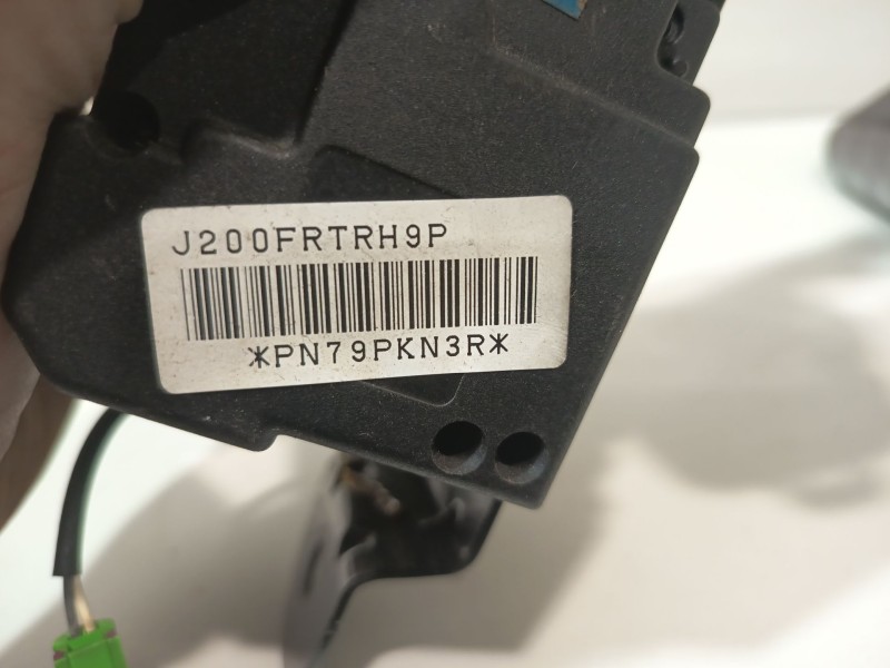 Recambio de cinturon seguridad delantero derecho para chevrolet nubira sedán 2.0 d referencia OEM IAM 96616645  
