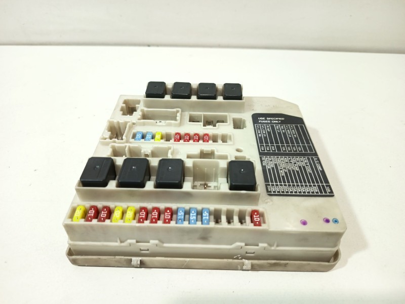 Recambio de caja reles / fusibles para nissan micra iii (k12) 1.2 16v referencia OEM IAM 284B7AX615  