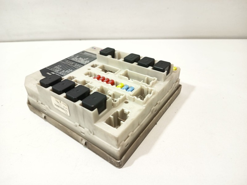 Recambio de caja reles / fusibles para nissan micra iii (k12) 1.2 16v referencia OEM IAM 284B7AX615  