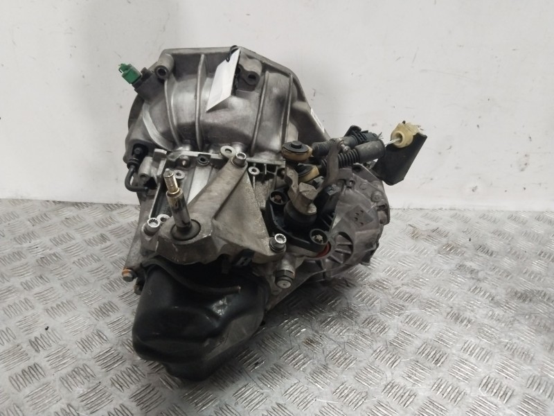 Recambio de caja cambios para nissan micra iii (k12) 1.2 16v referencia OEM IAM JH3103 32010AX603 