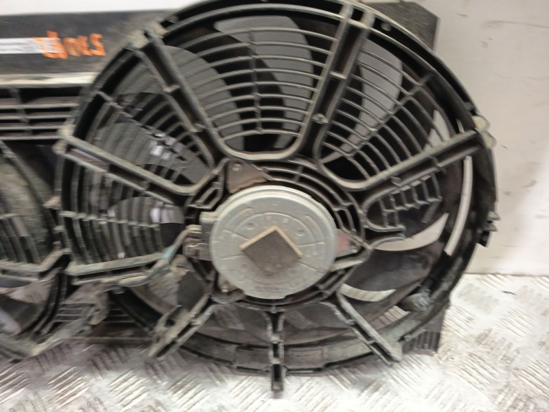 Recambio de electroventilador para nissan nv200 / evalia autobús e-nv (me0m) referencia OEM IAM 214813NL1A  