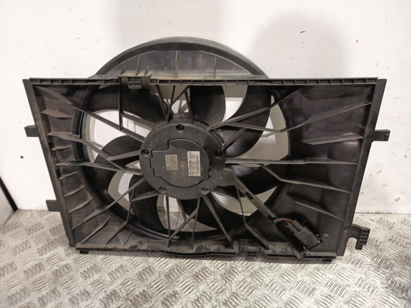 Recambio de electroventilador para mercedes-benz clk (c209) clk 320 (209.365) referencia OEM IAM A2035001693 2035001793 
