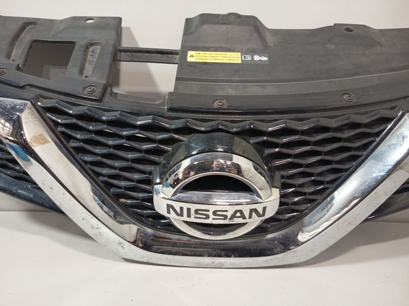 Recambio de rejilla paragolpes delantero para nissan qashqai ii (j11, j11_) 1.6 dci referencia OEM IAM 623104EA1A  
