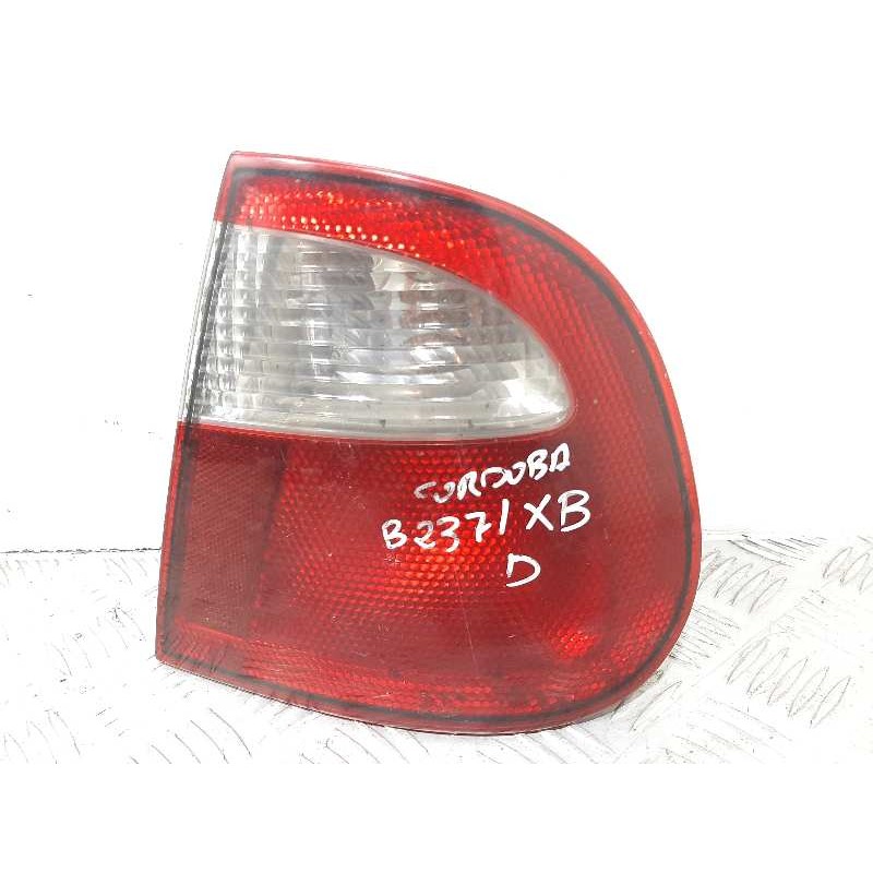 PILOTO TRASERO DERECHO 6K5945096  - imagen 1