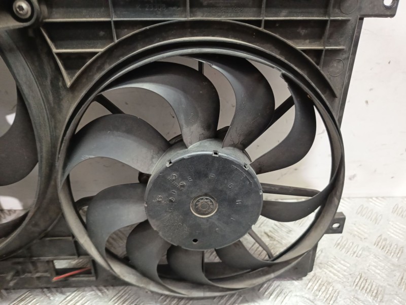 Recambio de electroventilador para volkswagen polo iv (9n_, 9a_) 1.4 16v referencia OEM IAM 600121207F  