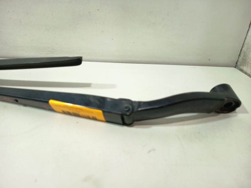 Recambio de brazo limpia delantero izquierdo para nissan leaf (ze1) electric referencia OEM IAM 288813NL0A  