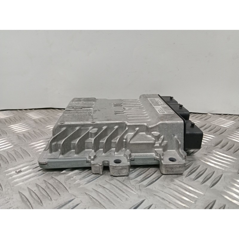 CENTRALITA MOTOR UCE 0180075002L  - imagen 4