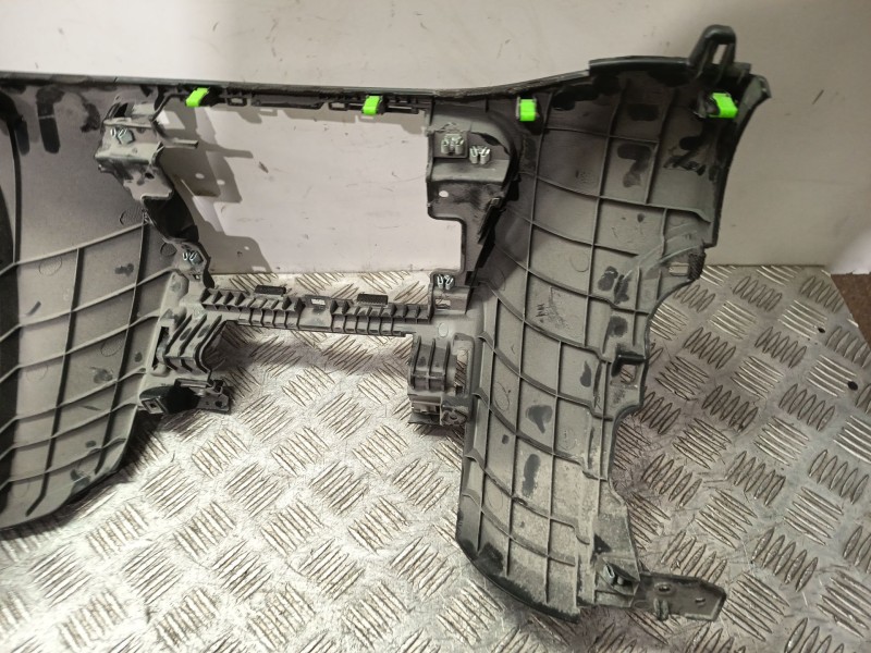 Recambio de moldura para hyundai tucson (tl, tle) 1.6 gdi referencia OEM IAM 84760D7000  