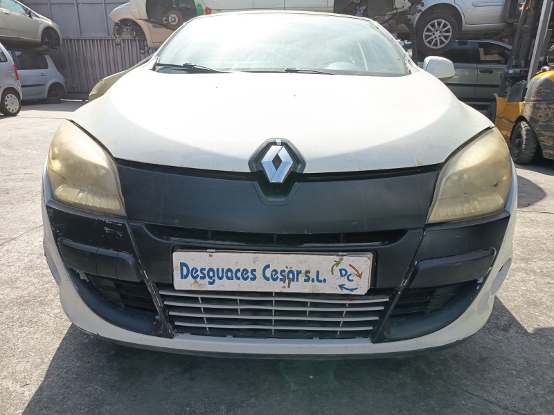 renault megane iii coupé (dz0/1_) del año 2009