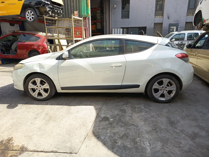 renault megane iii coupé (dz0/1_) del año 2009
