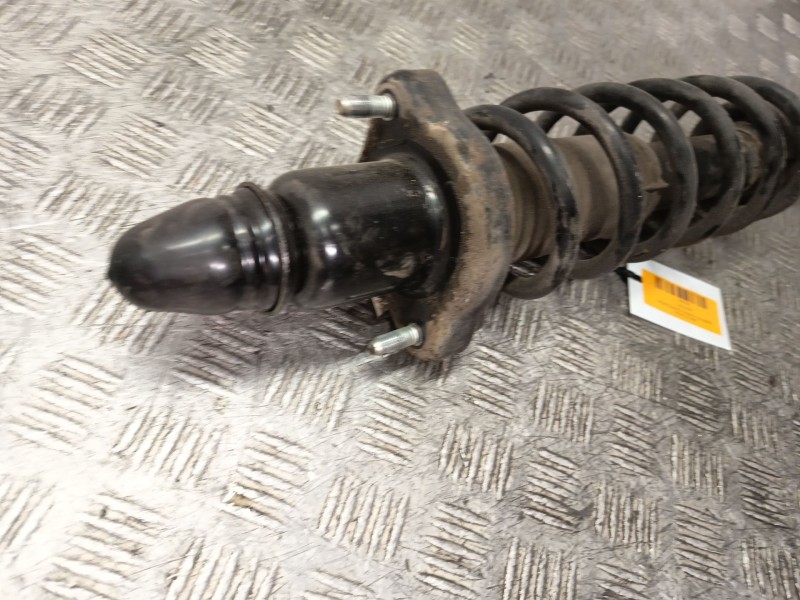 Recambio de amortiguador trasero izquierdo para dodge caliber 2.0 crd referencia OEM IAM 5105106AE  