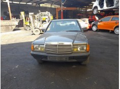 mercedes-benz 190 (w201) del año 1988